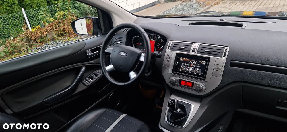 Ford Kuga 2.0 TDCi Titanium - 18