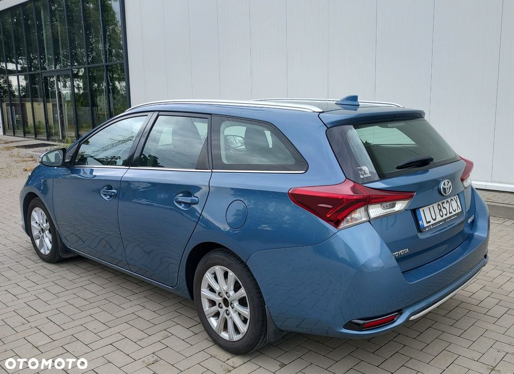Toyota Auris - 7