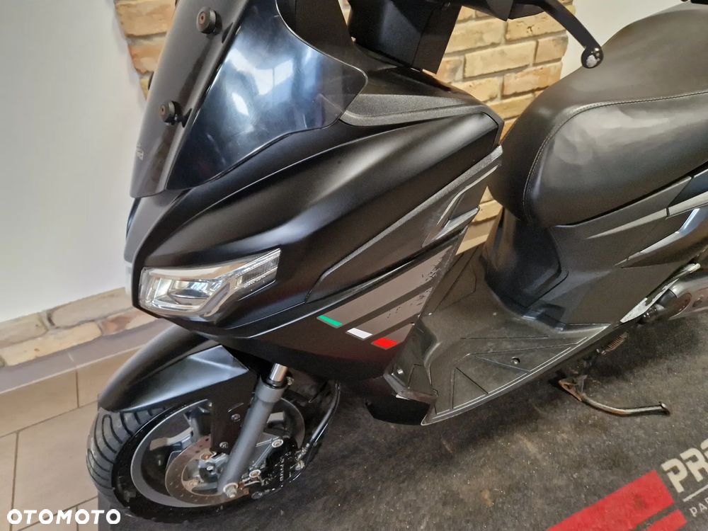 Aprilia SX - 12
