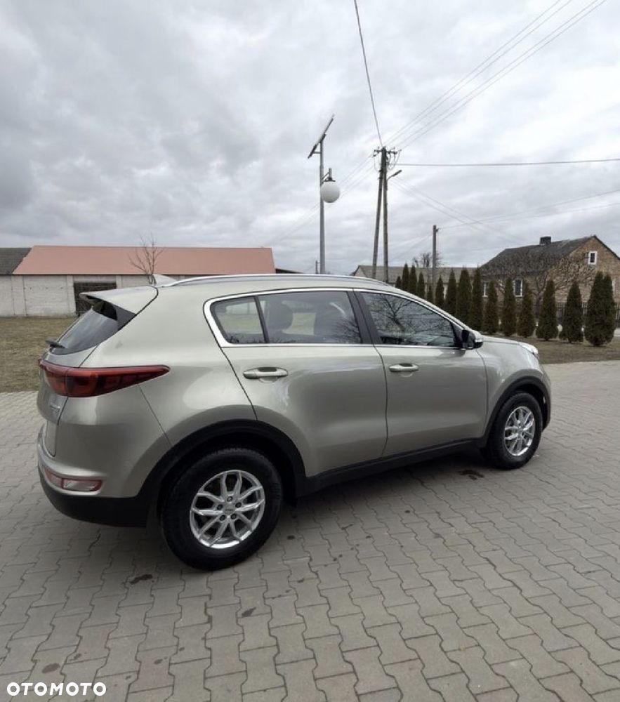 Kia Sportage - 4