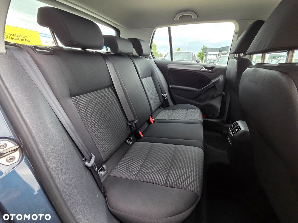 Volkswagen Golf 1.6 Team - 10