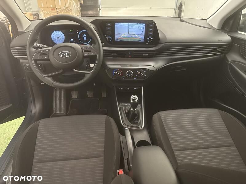 Hyundai i20 - 21