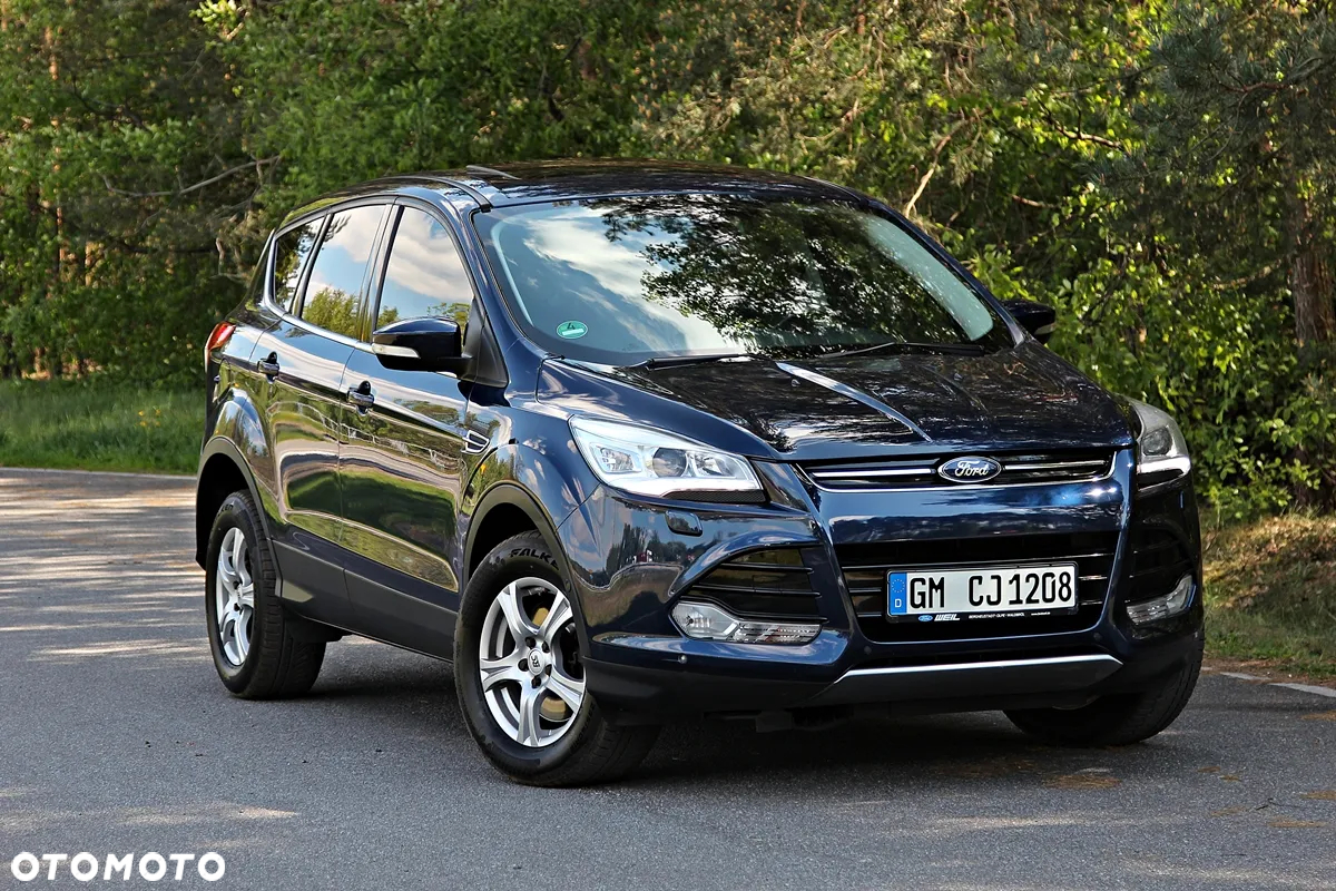 Ford Kuga 2.0 TDCi 4x4 Trend - 4