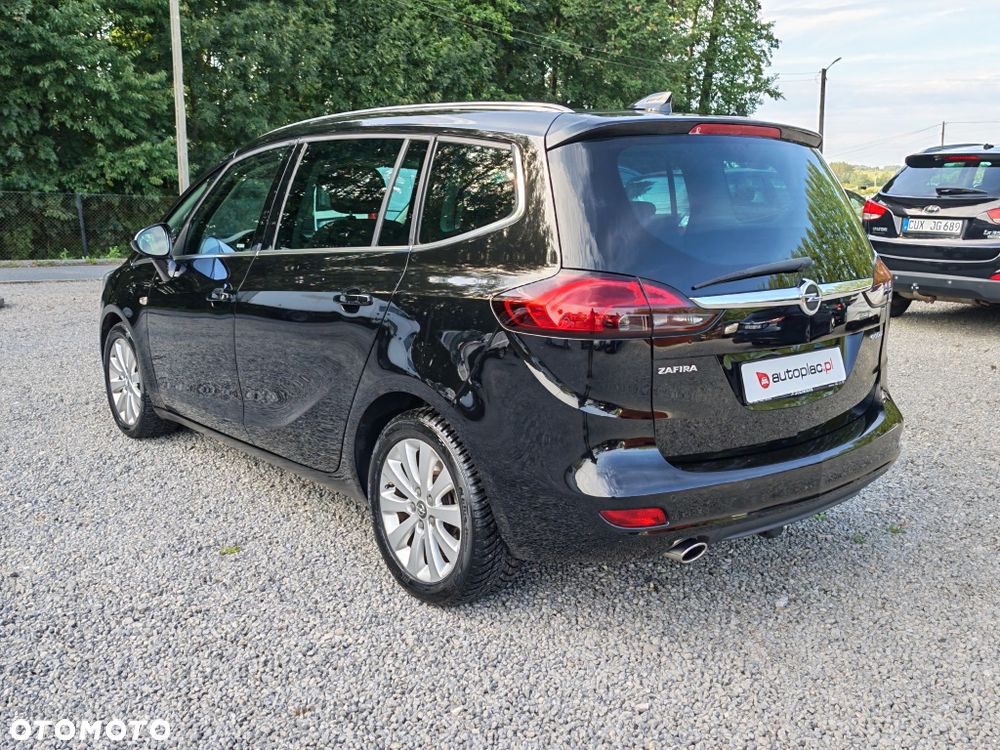 Opel Zafira - 3