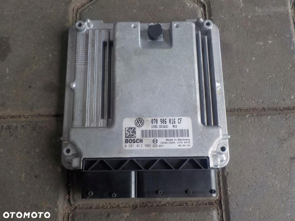VW T5 2.5 TDI BNZ KOMPUTER STEROWNIK 070906016CF - 1