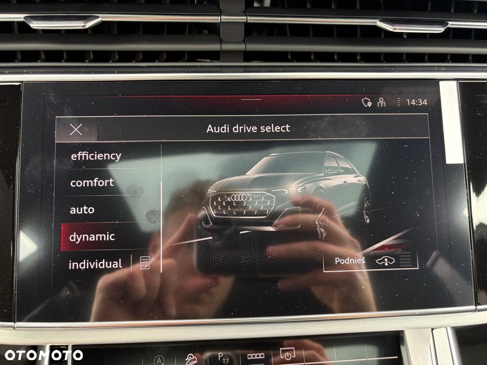 Audi SQ8 - 25