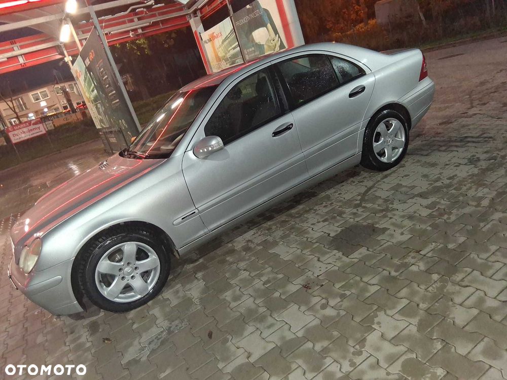 Mercedes-Benz Klasa C - 4