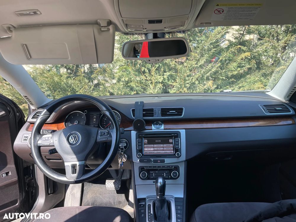 Volkswagen Passat 2.0 TDI BlueMotion Tehnology DSG Highline - 4