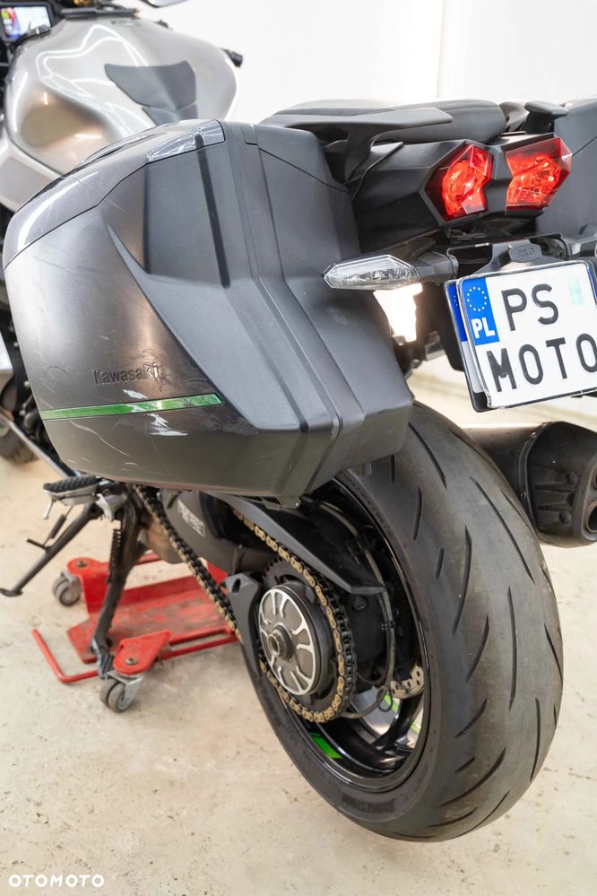 Kawasaki Ninja H2 SX - 19
