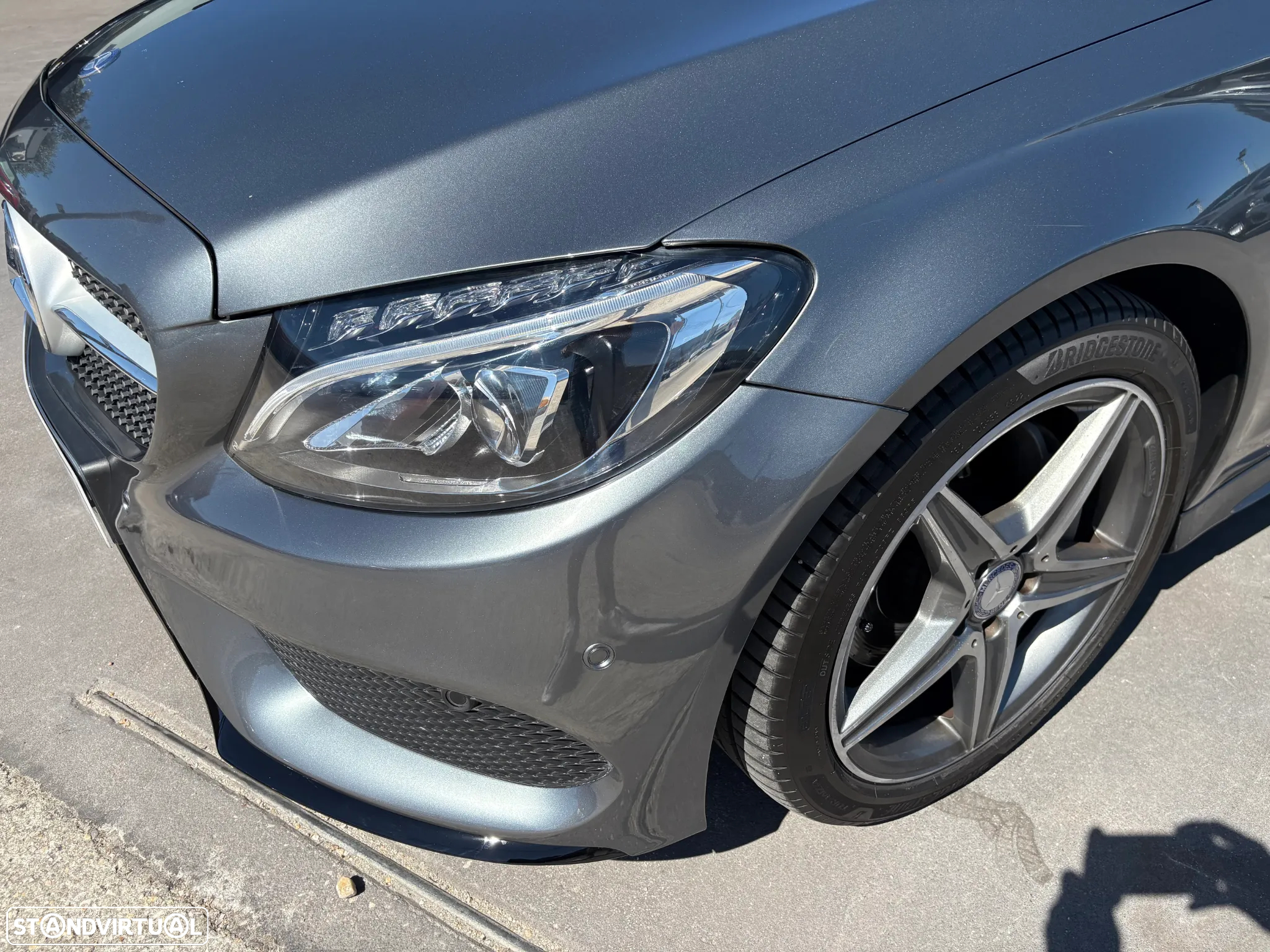 Mercedes-Benz C 220 d Coupe 4Matic 9G-TRONIC AMG Line - 9