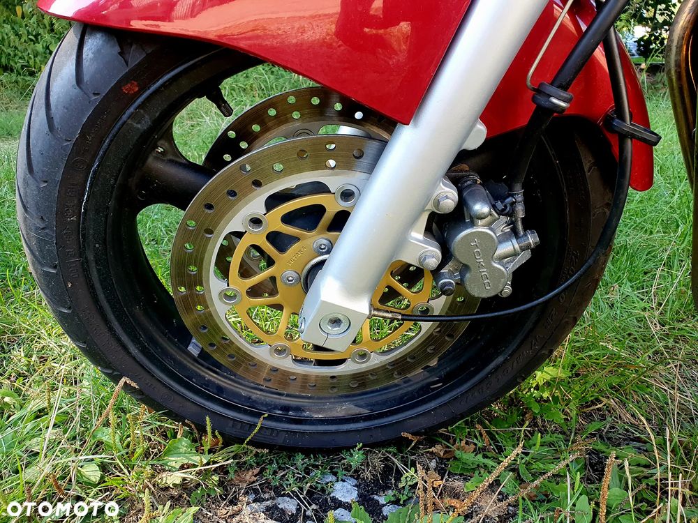 Kawasaki ZR - 10