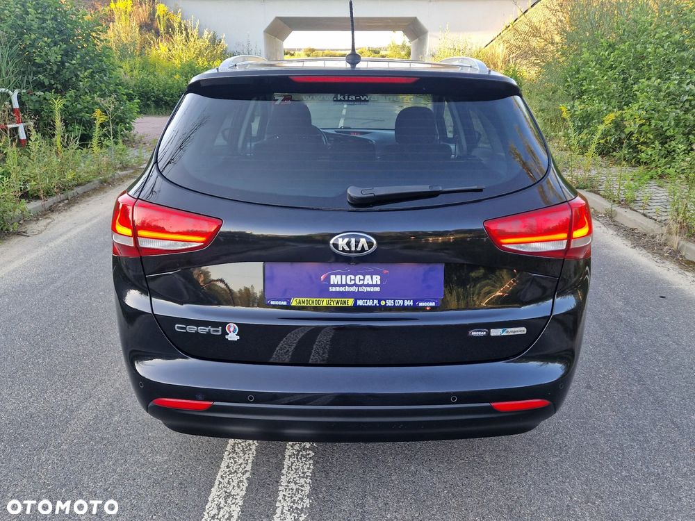Kia Ceed 1.6 GDI Dream Team Edition - 7