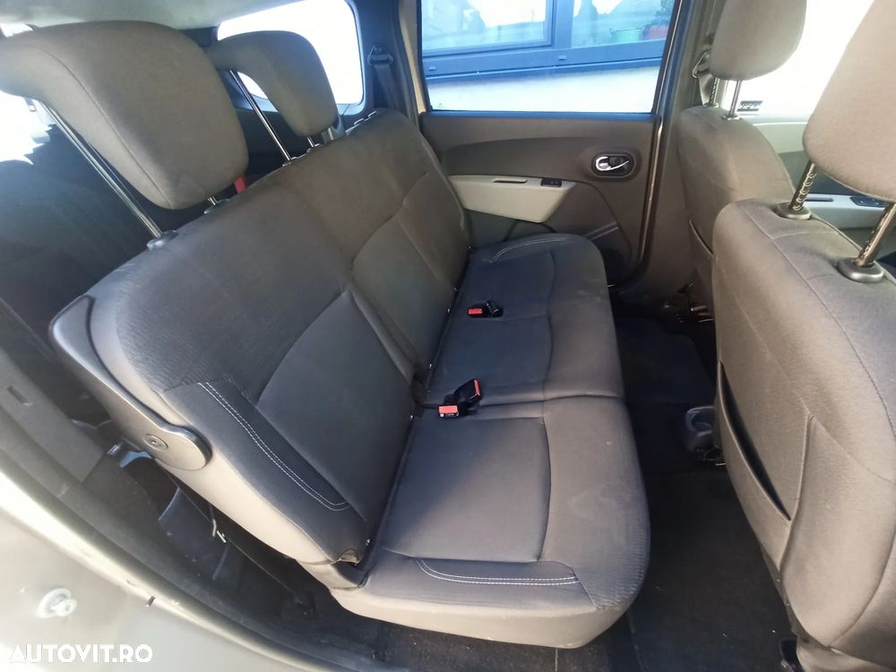 Dacia Lodgy 1.2 TCe 115 CP Laureate - 9