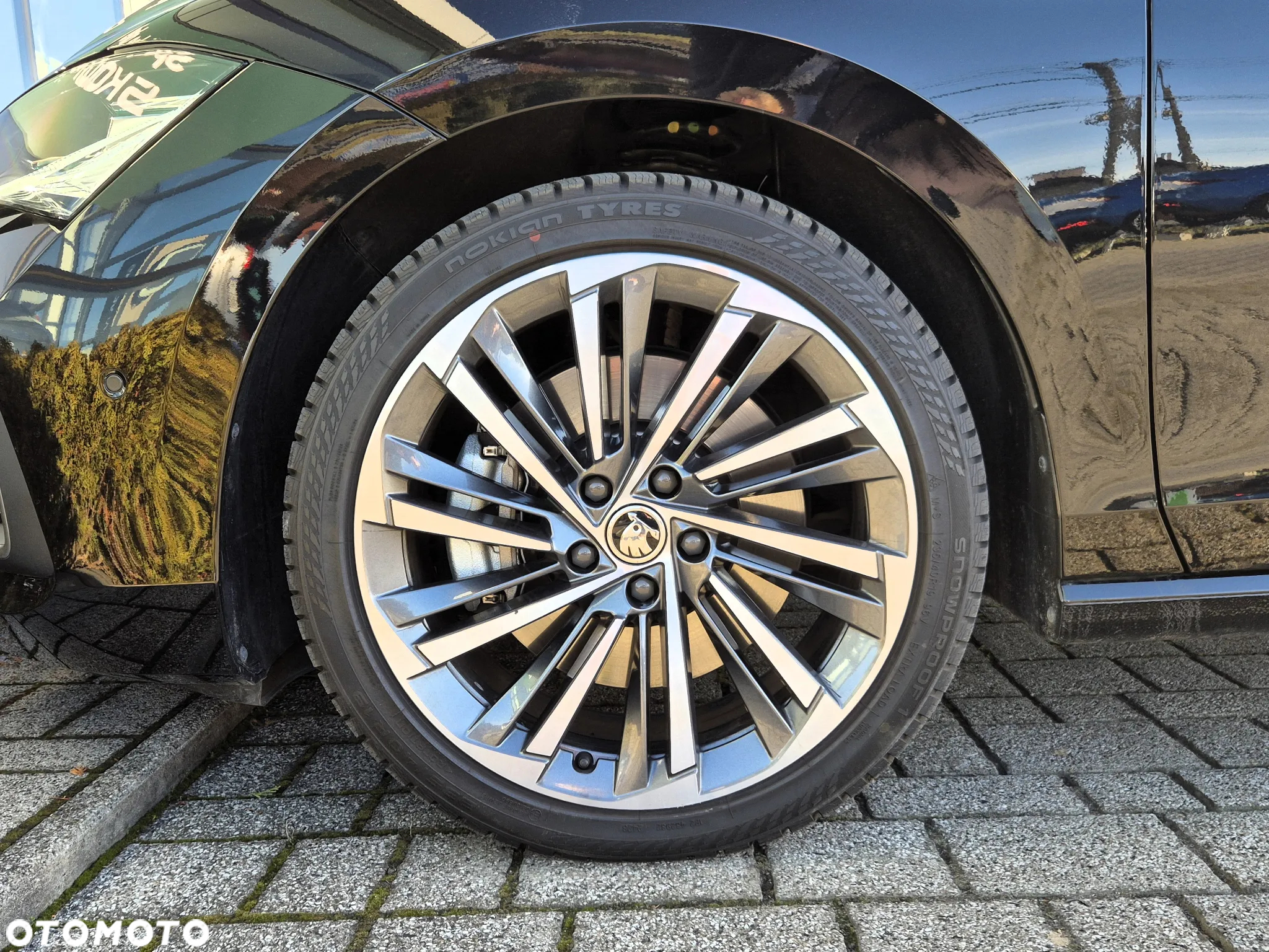 Skoda Superb 2.0 TDI SCR 4x4 L&K DSG - 22