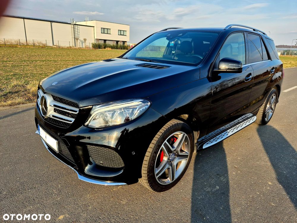 Mercedes-Benz GLE 350 d 4Matic 9G-TRONIC AMG Line - 8