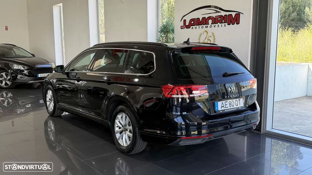 Volkswagen Passat Variant 2.0 TDI Business — fotografia 48