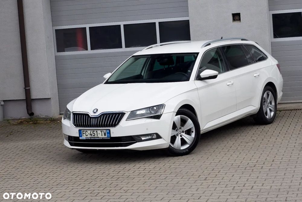 Skoda Superb 1.6 TDI Ambition - 5