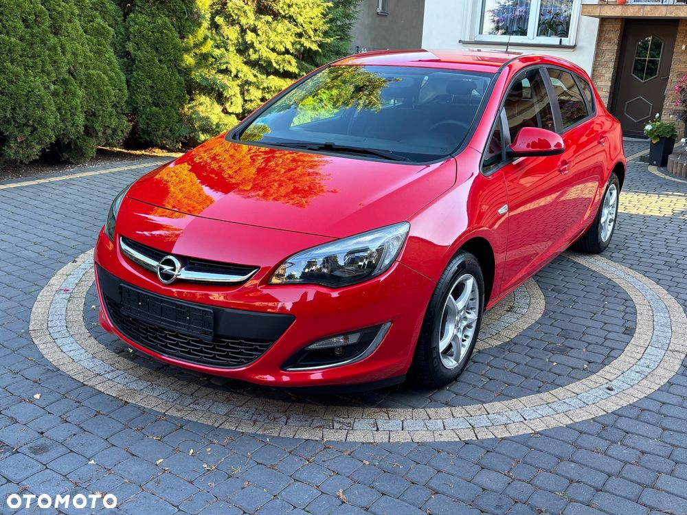 Opel Astra 1.4 Essentia - 19