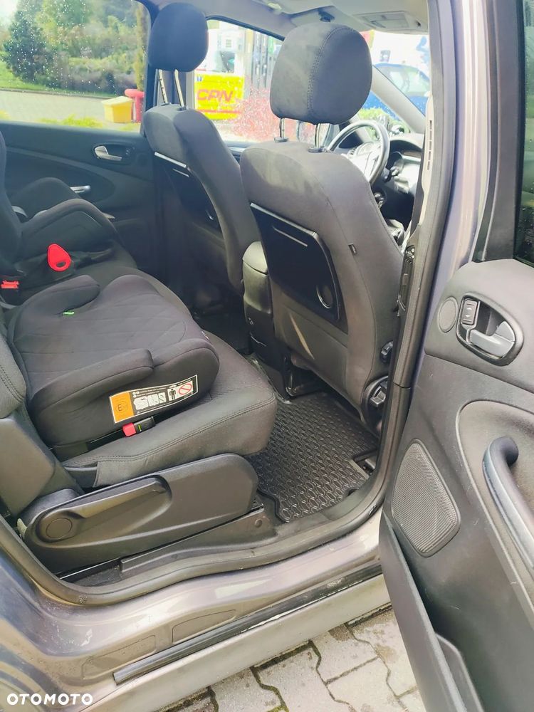 Ford S-Max 2.0 TDCi DPF Titanium - 12