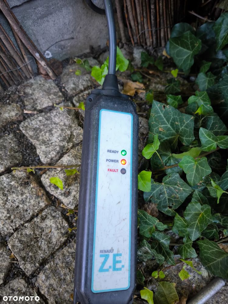 Renault Zoe (mit Batterie) 22 kwh Life - 12