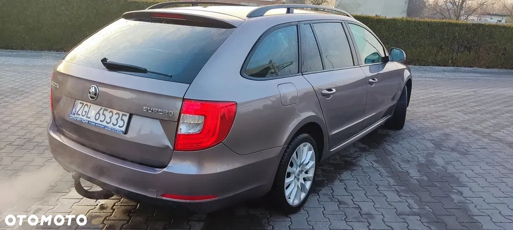 Skoda Superb 1.6 TDI Ambition Greenline - 2
