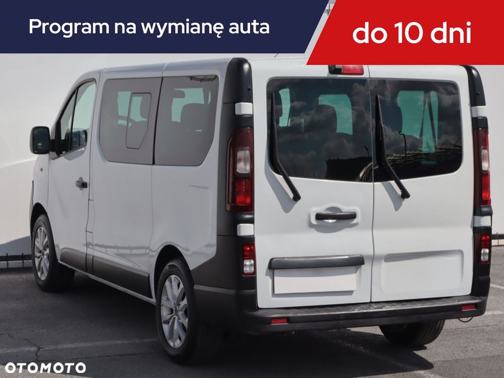 Opel Vivaro - 6