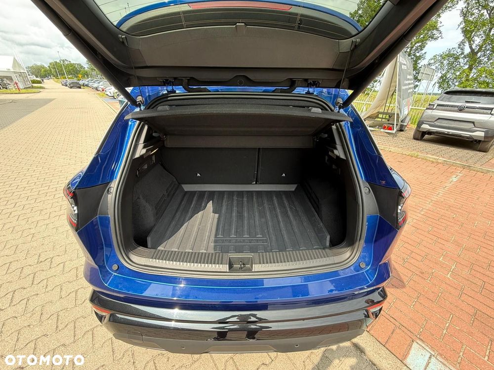 Renault Austral 1.3 TCe mHEV Iconic - 20