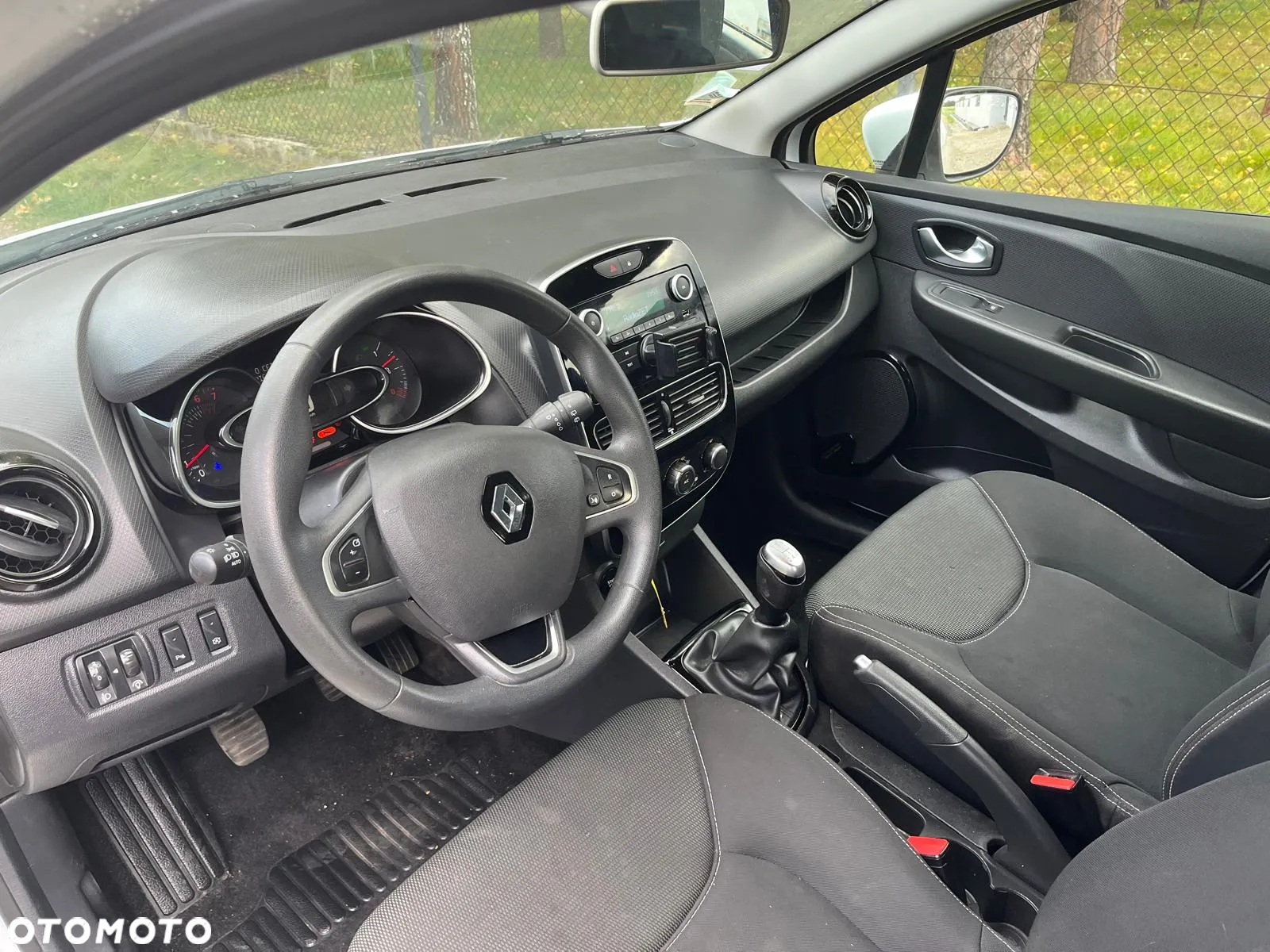 Renault Clio 0.9 Energy TCe Life - 12