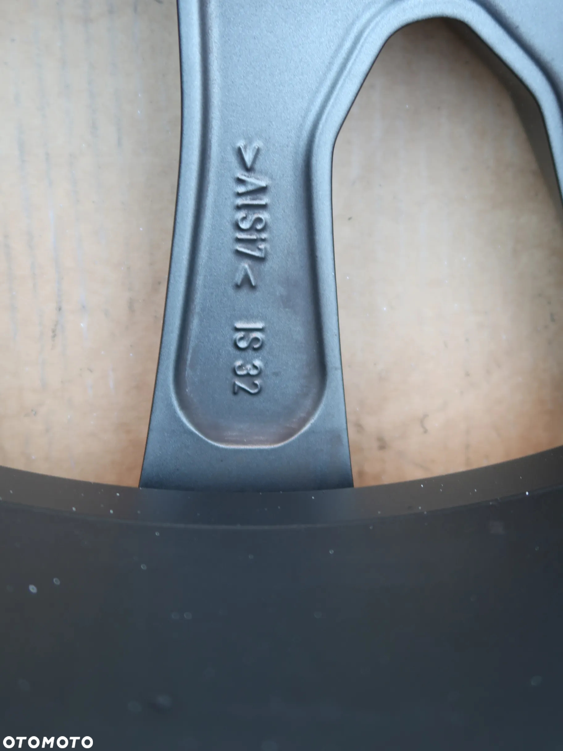 64 Felga Aluminiowa BMW 8074221 22'' - 7