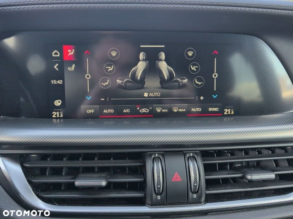 Alfa Romeo Stelvio 2.0 Turbo Veloce Q4 - 20