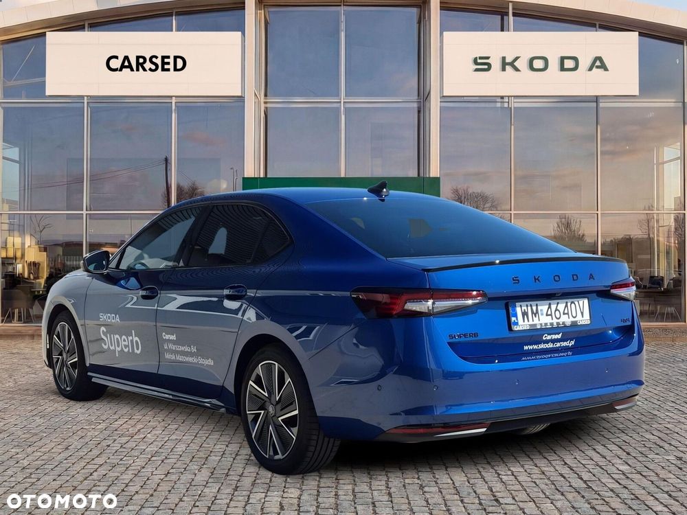 Skoda Superb 2.0 TDI SCR 4x4 Sportline DSG - 4