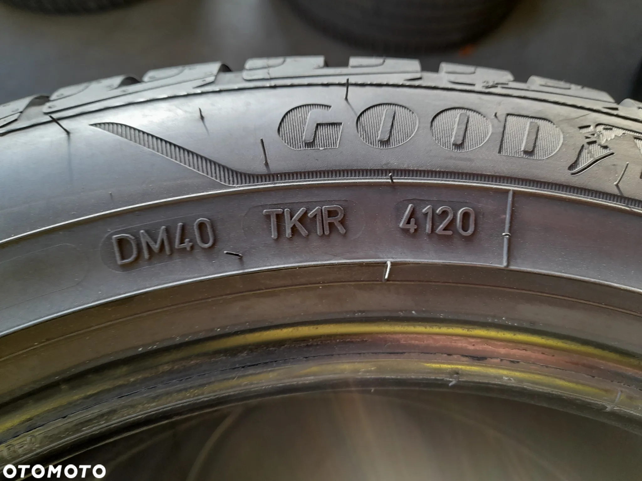 Opony zimowe Goodyear UltraGrip Performance+ 225/50 17 98H M+S - 4