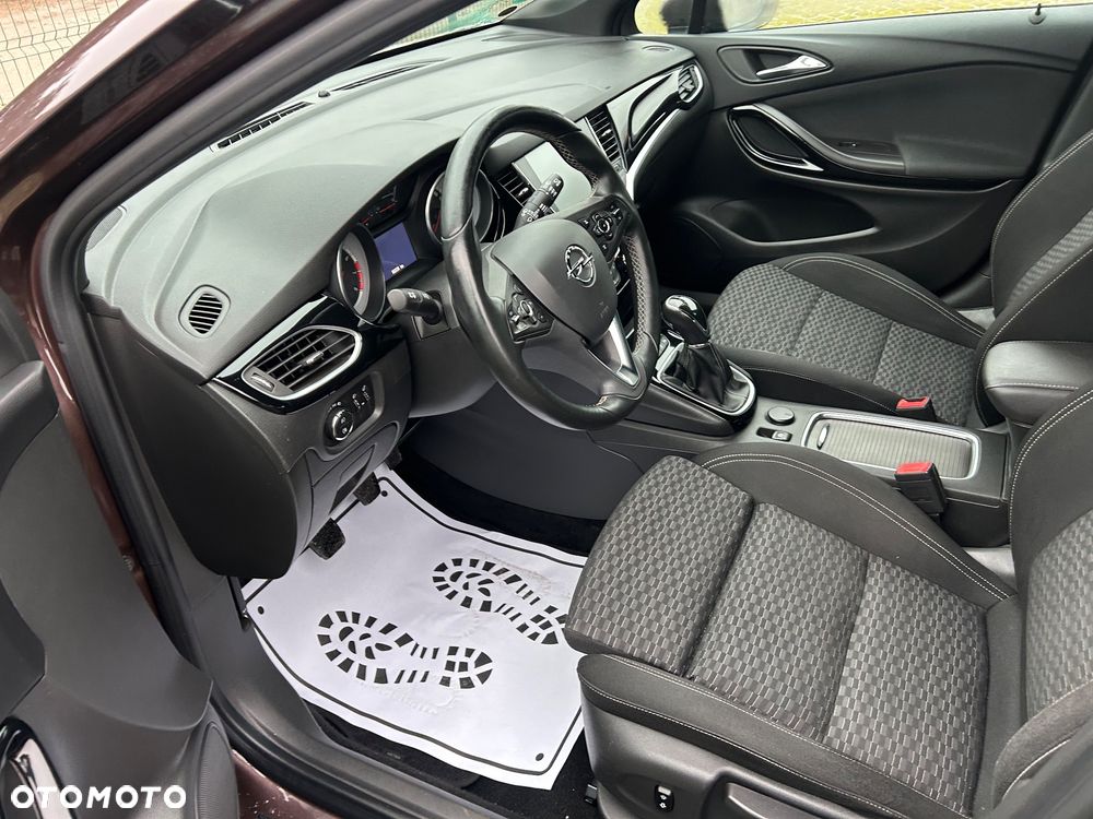 Opel Astra 1.4 Turbo Business - 10