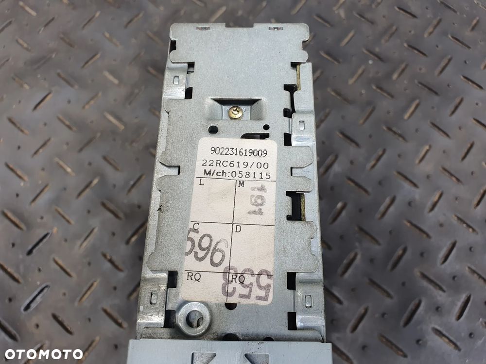 RADIOODTWARZACZ RADIO SAMOCHODOWE CD PHILIPS RC619 - 3