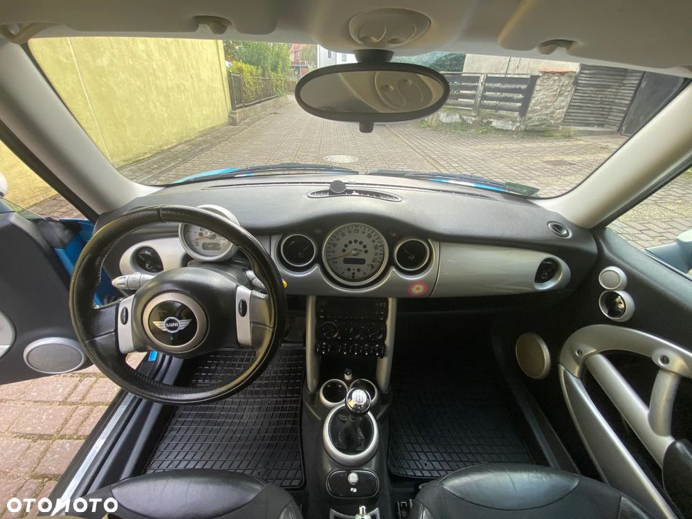 MINI Cooper Standard - 15