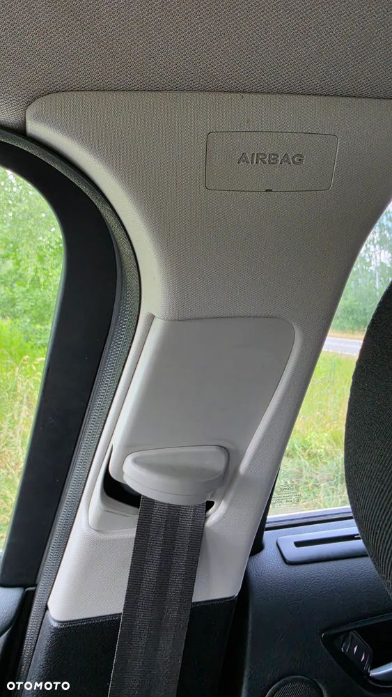 Ford Mondeo 2.0 TDCi Titanium X - 27