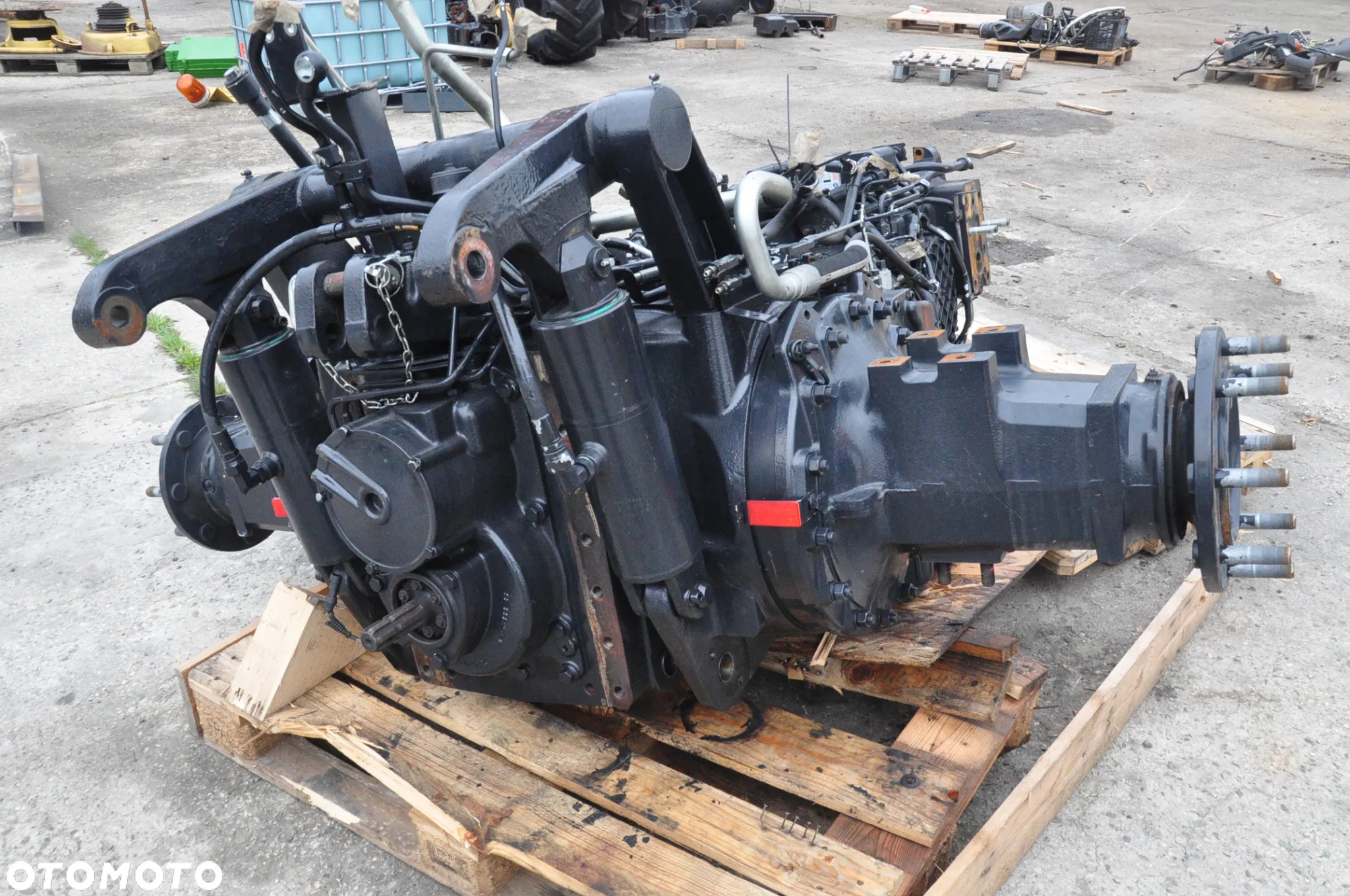 MOST WOM SKRZYNIA BIEGÓW DEUTZ FAHR 6160 - 4