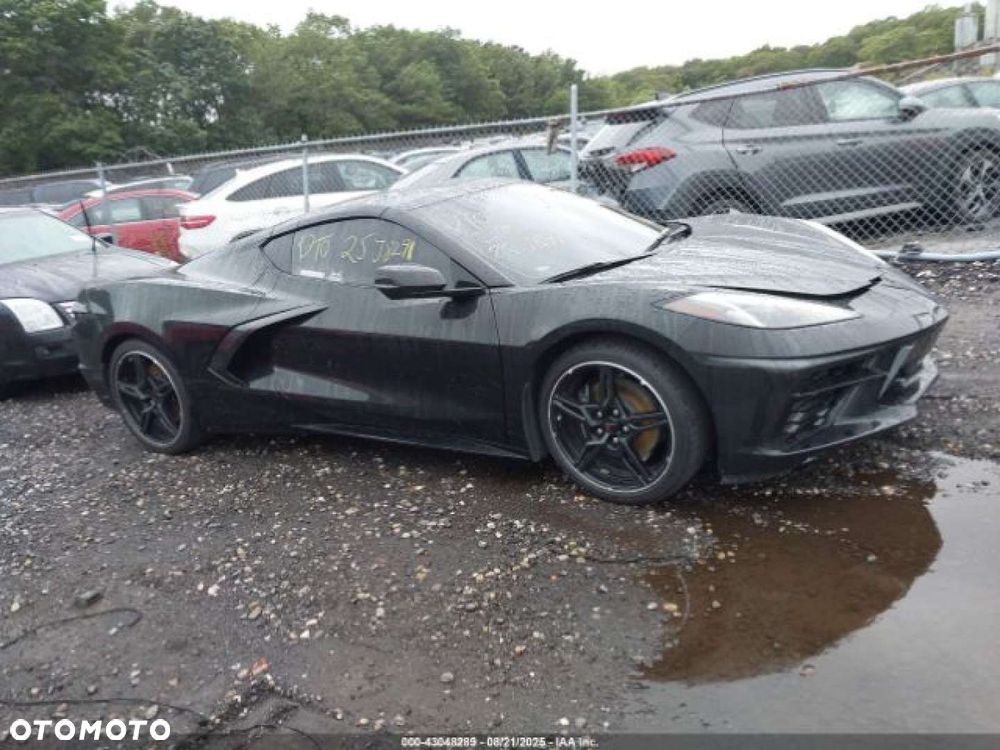 Chevrolet Corvette - 7