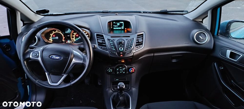 Ford Fiesta 1.0 EcoBoost Champions Edition - 5
