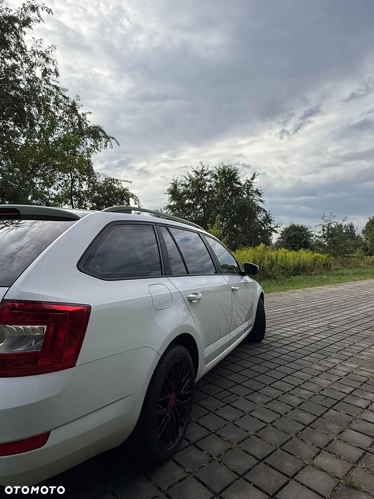 Skoda Octavia 2.0 TDI Elegance - 3