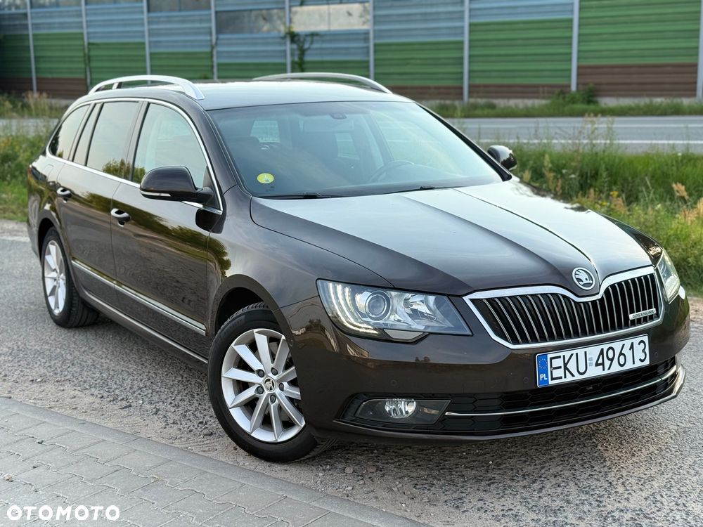 Skoda Superb 1.6 TDI GreenLine - 16