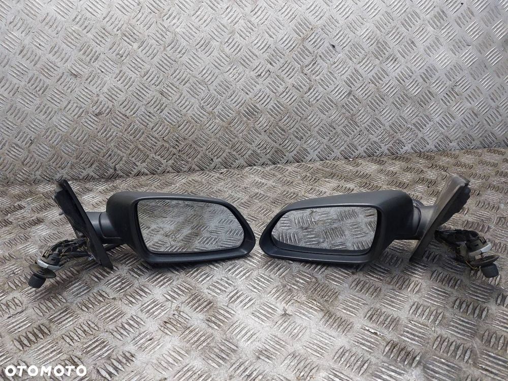 LUSTERKO LEWE + PRAWE MANUALNE VW POLO IV 2 PIN - 5