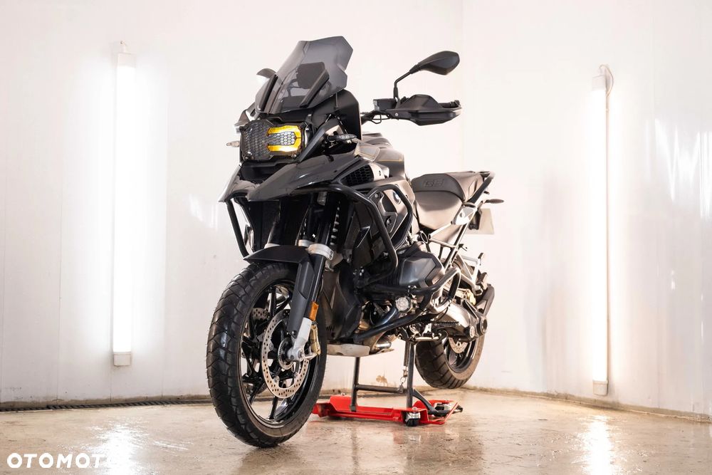 BMW R