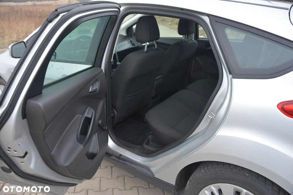 Ford Focus 1.6 Trend - 7