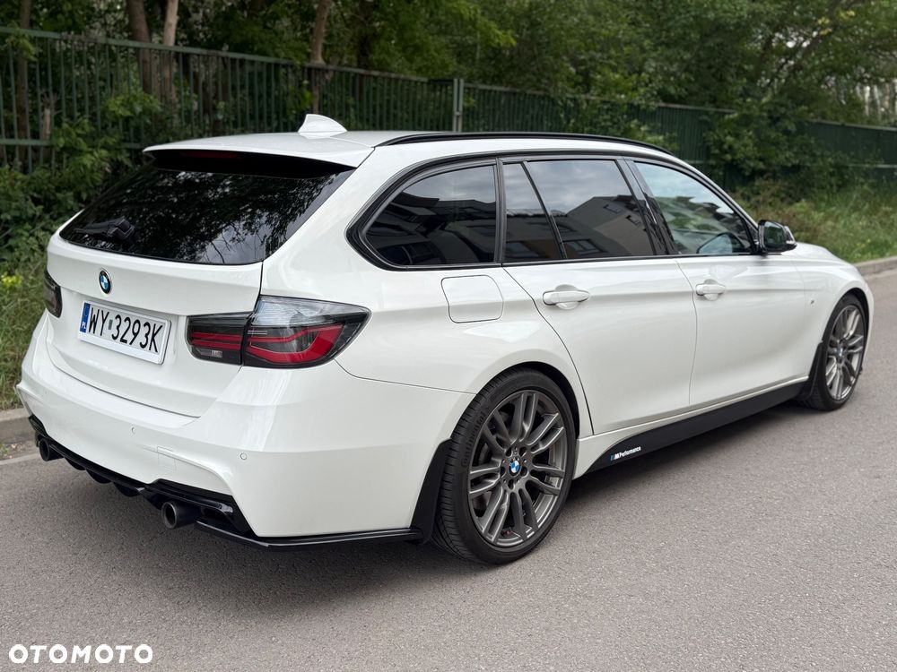 BMW Seria 3 328i xDrive - 27