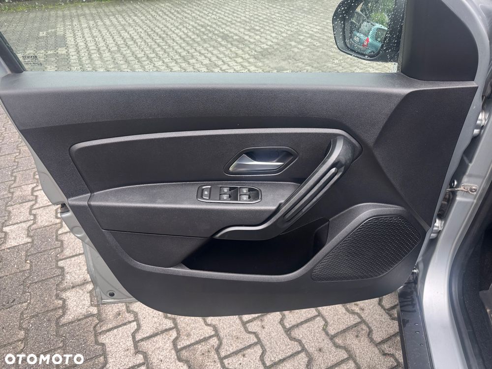 Dacia Duster 1.0 TCe Comfort - 12