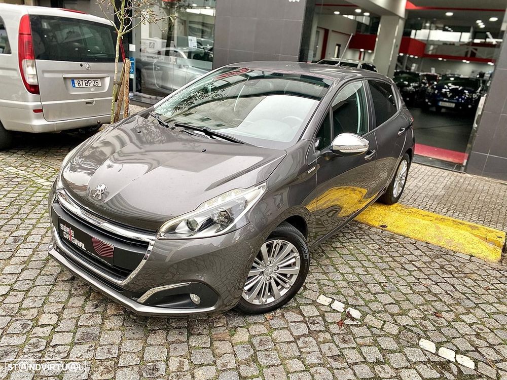 Peugeot 208 1.2 PureTech Style - 2