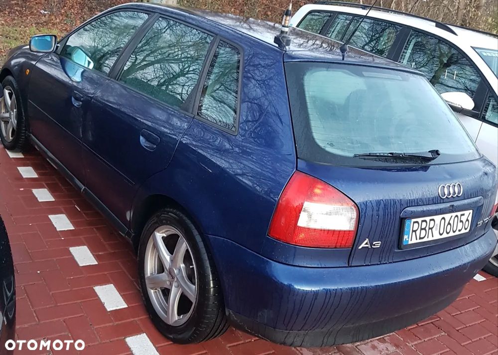 Audi A3 Sportback 1.9 TDI Ambiente - 5
