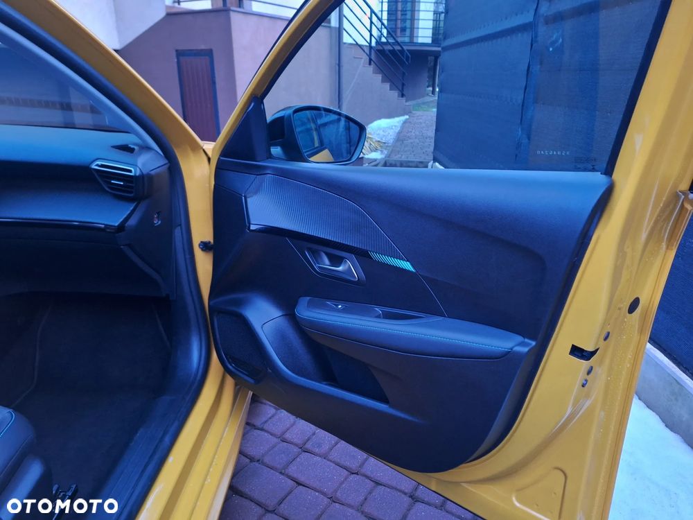 Peugeot 208 PureTech 100 Active Pack - 28