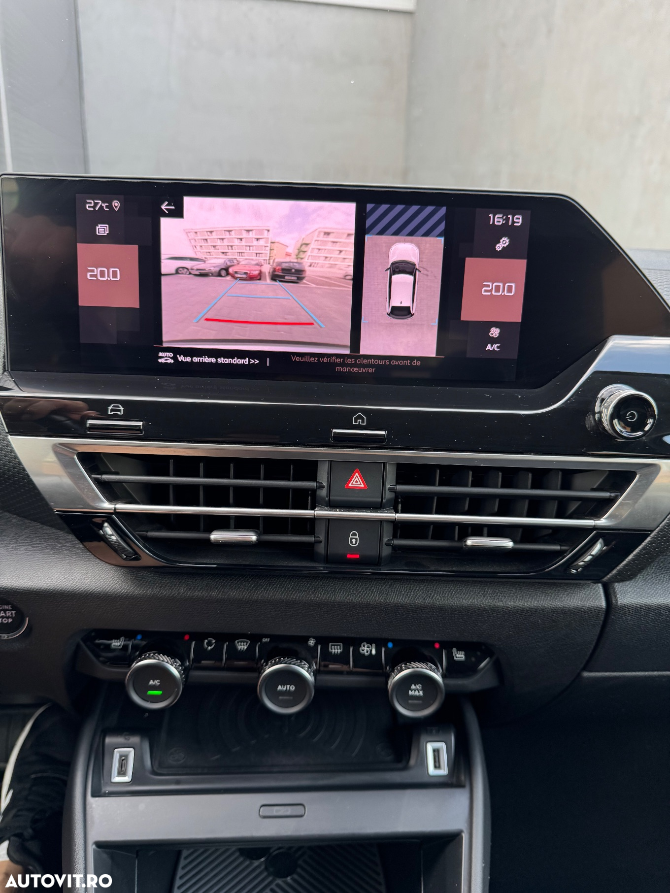 Citroën C4 BlueHDi 130 Stop&Start EAT8 SHINE - 15